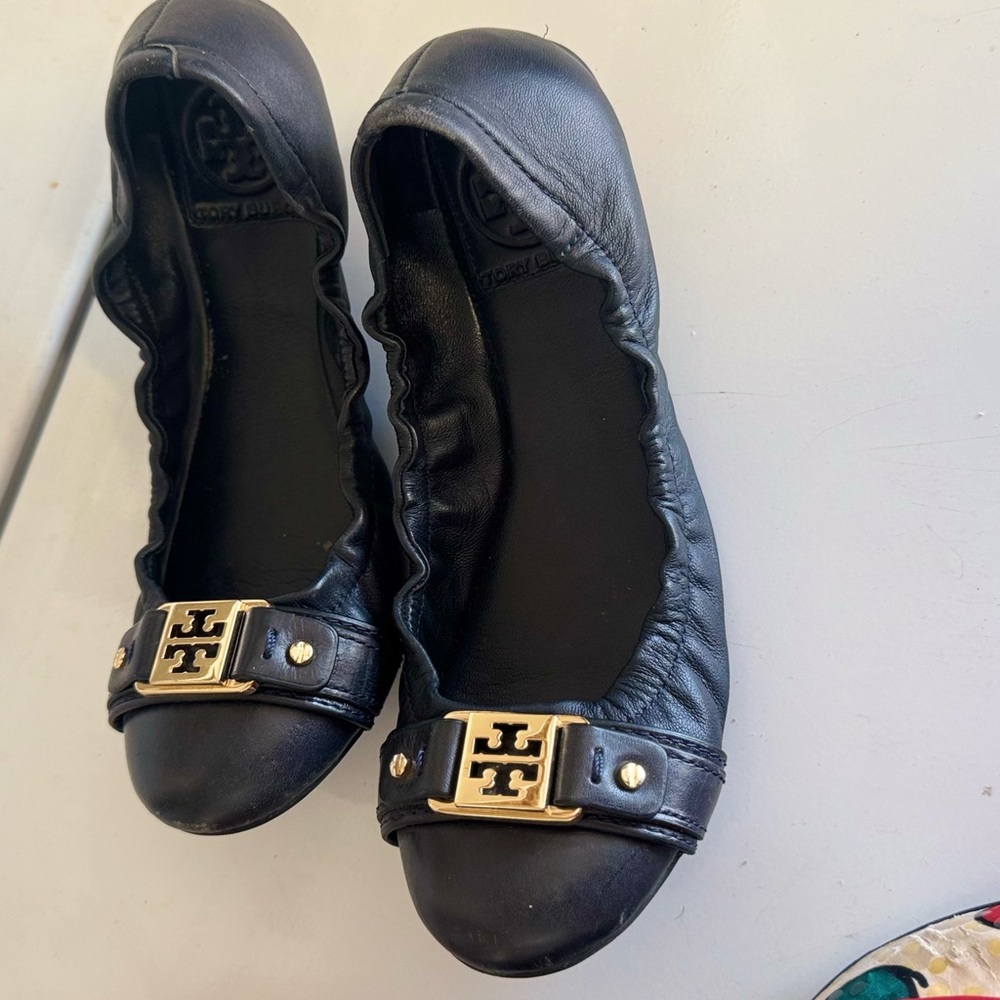 Tory Burch Black Leather Ballet Flats size 6 - Picture 6 of 9
